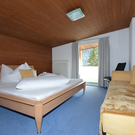 Apartamento Haus Triumph Pettneu am Arlberg Exterior foto