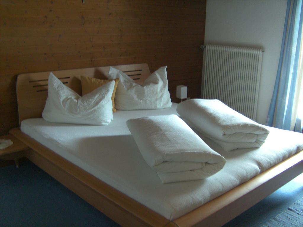 Apartamento Haus Triumph Pettneu am Arlberg Habitación foto