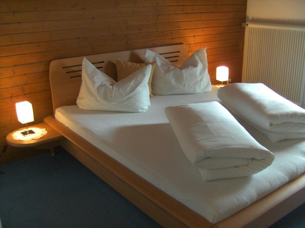 Apartamento Haus Triumph Pettneu am Arlberg Exterior foto